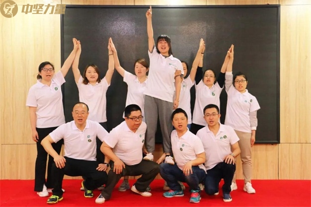企業(yè)內(nèi)訓(xùn)師項目打造.jpg 企業(yè)內(nèi)訓(xùn)師項目打造.jpg